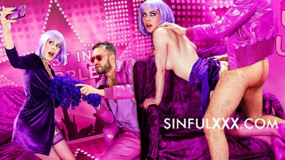 Sinful XXX presenta acción con las pajazo de yegua