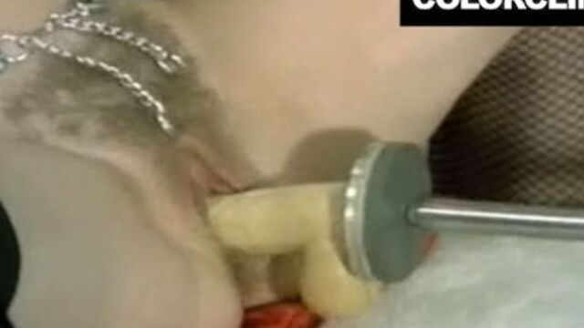 Color Climax apresenta torção cena da piranha