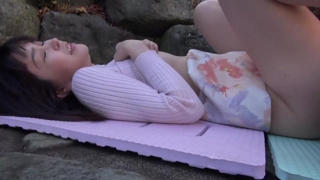 Squeaky doll - hd movie - Secret Models