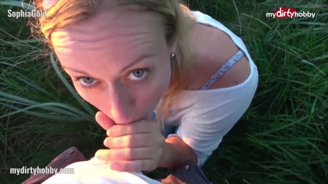 रोमांचित मधु का सार्वजनिक अश्लील