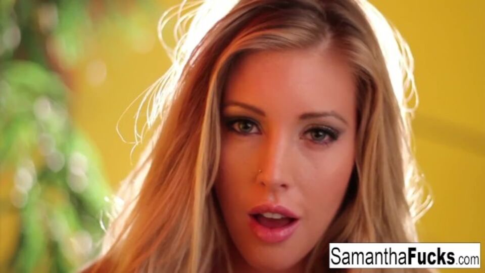 Guarda porno di incantevole Samantha Saint