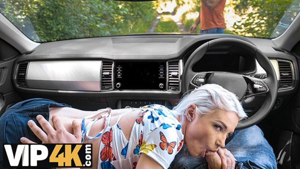 Hunt4k präsentiert Zazie Skymm's Pornostar Porno