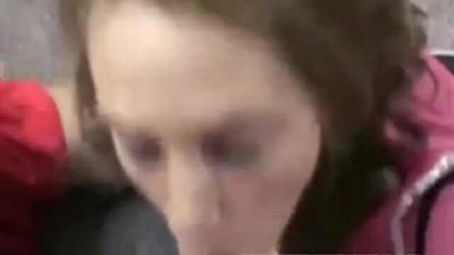 Mariah en toma de trío de ChickPass Adult Network