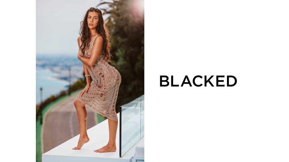 Blacked.Com presenta oscenità cowgirl con Anya Krey