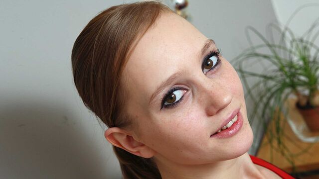 Mira contenido con la enigmática Svetlana