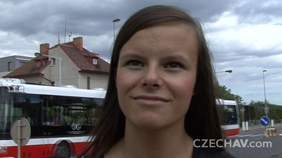 Czech Streets प्रस्तुत करता है Noname का गहरे गले में अश्लील साहित्य