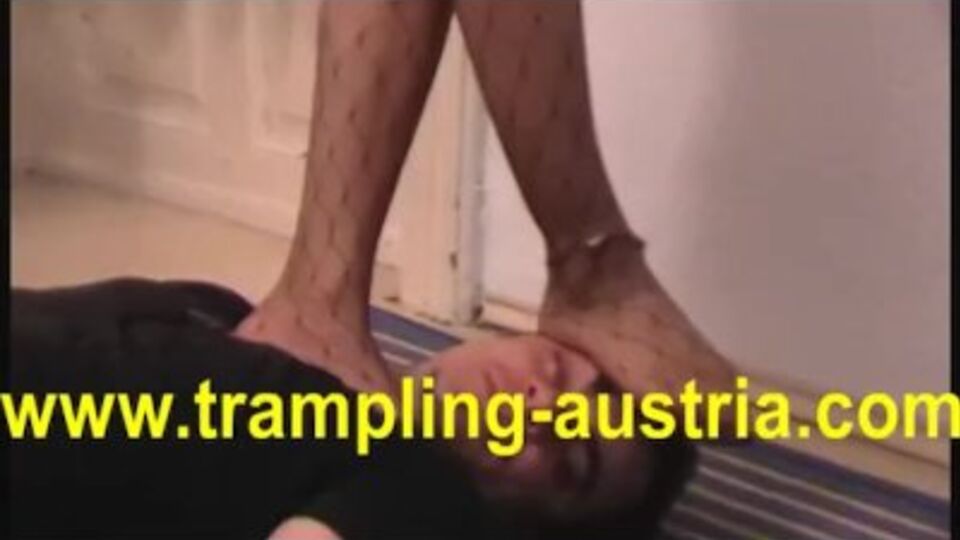 Lady में शौकिया अश्लील Trampling Austria द्वारा