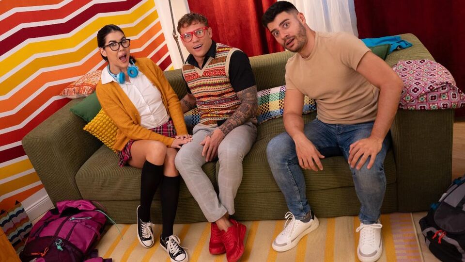 Molhada Lady Dee e Liam Salvatore - oral clipe - Fakehub