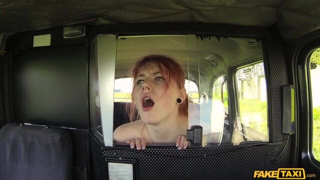 Morbidosa in video orale di Fakehub