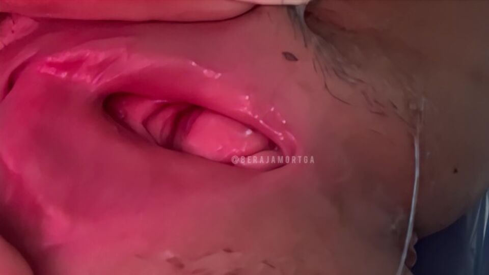 Berajamortga em buceta rosa vídeo no Verified Amateurs