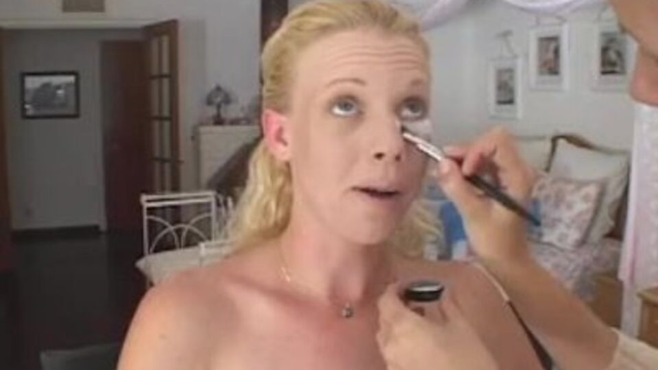 Freddie Elle dans contenu x anal de Real Anal Stories