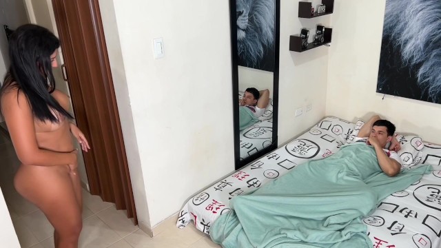 कामोद्दीपक Lina Henao का विड. देखें