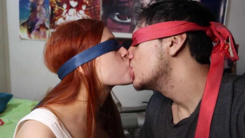 Contenido de la simpática La de beso 