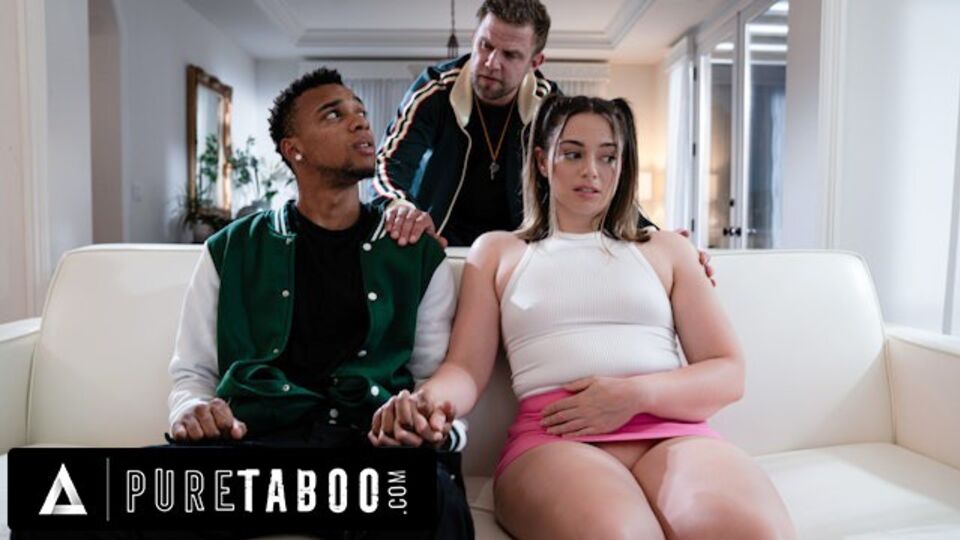 Porno de interracial con Sophia