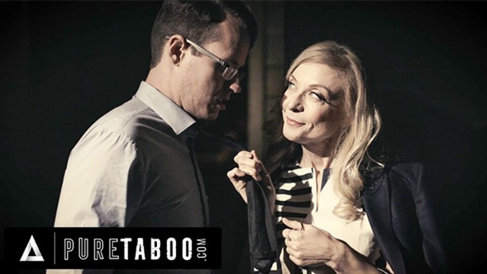 Rodaje con la insaciable Nina Hartley con fetiche de Pure Taboo
