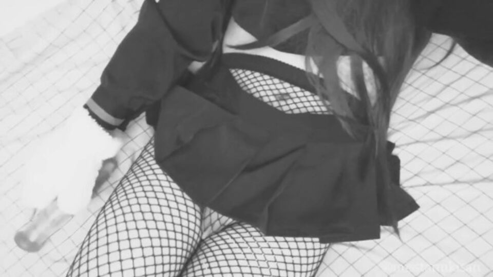 Toma de la amorosa Miss de asiática 