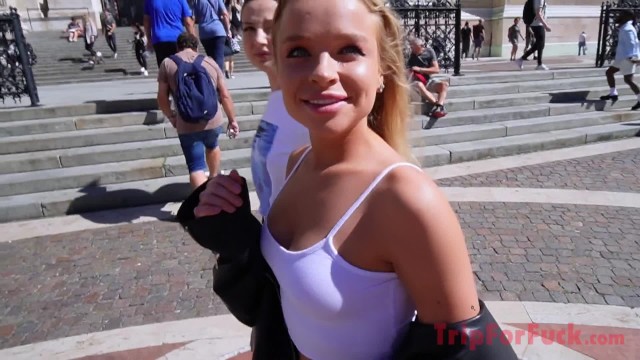 Xxx de sexo de tres con Alexa