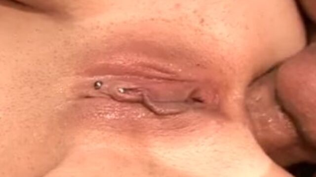 Bella E en vídeo de modelo de Real Anal Stories