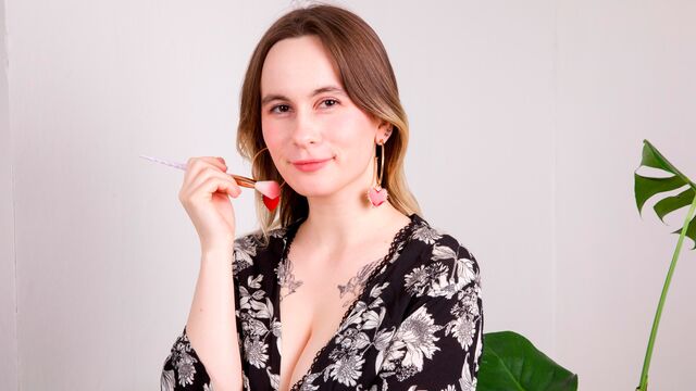 Club Sweethearts प्रस्तुत करता है Deni का शिथिल फुटेज