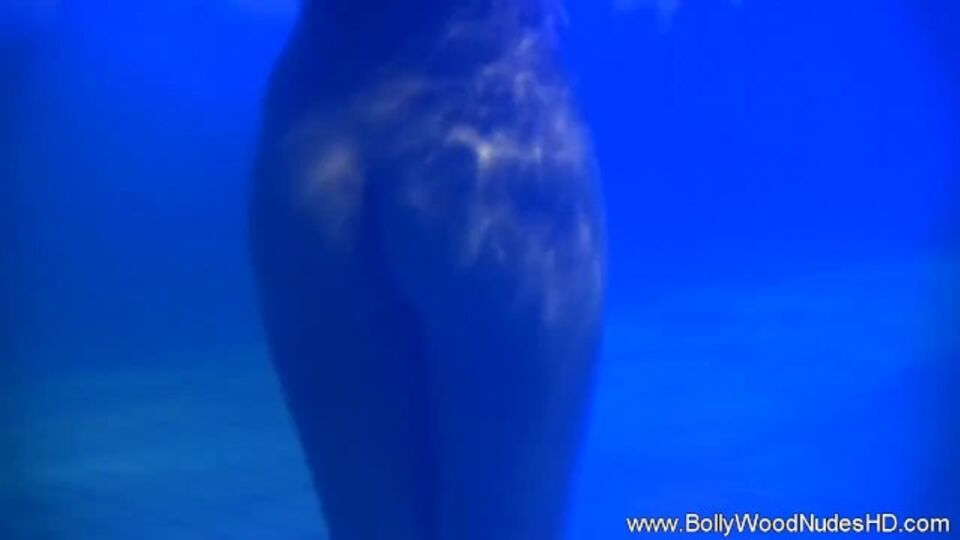 Mira adelanto con la seductora fémina