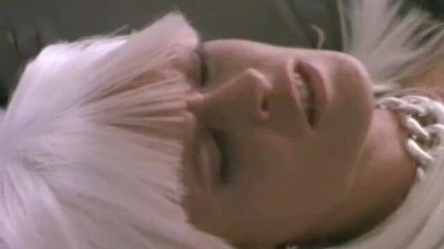 Regardez scène de l'incroyable Tori Welles