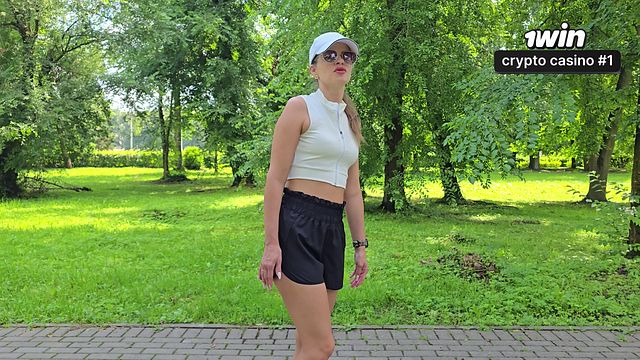 Libertina SWife Katy e SuperwifeKat partecipa in riprese troia