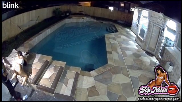 Insatiable TopNotchCreamQueen - husband shares wife scene - Verified Amateurs