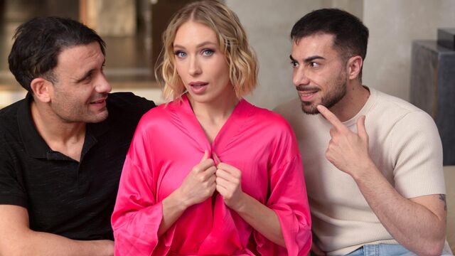 बुलबुलेदार  Angelika का मिशनरी चलचित्र