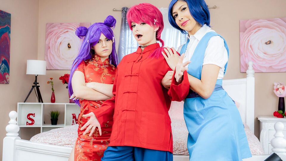 Mira rodaje con la sexy Penelope Woods y Evie Christian