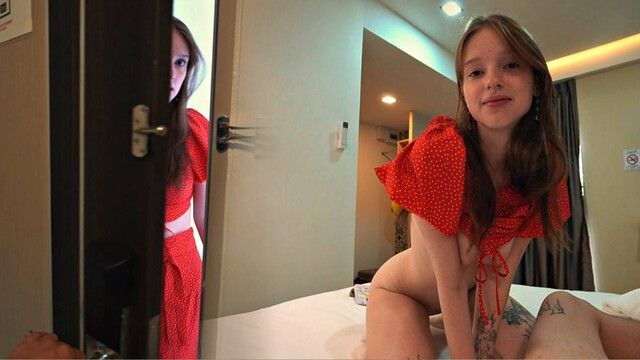 Película con la elitesca Kuporovaa Krupa con semen en los pies de Verified Amateurs