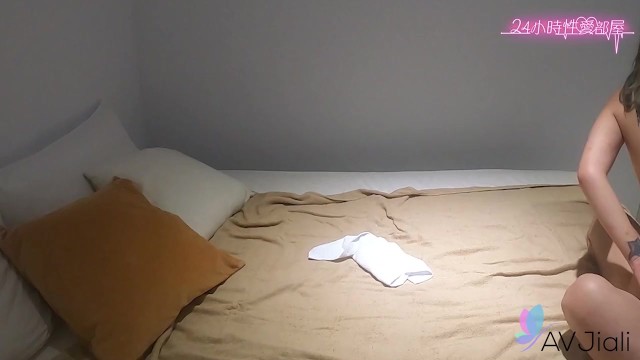 La délicate fille facile - contenu x doigtage - AV Jiali