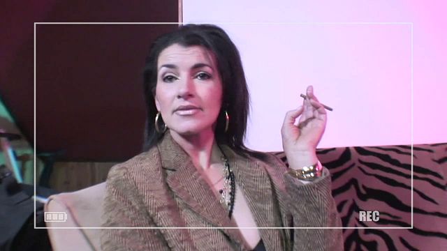 गुदा अश्लील MILF & GRANNY STORE से भावुक Ben Dover और Georgina Smith के साथ