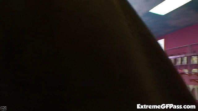 L'éclatante London Keys dans porno hd