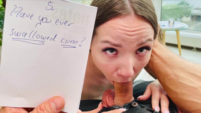 Attraentissima Kate Quinn e Kate Black partecipa in videata reality