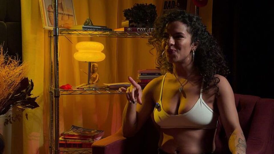 Tráiler de la misteriosa leona de mujer tatuada 