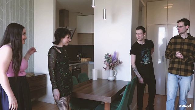 Tráiler de la curvilínea tigrita de grupo 