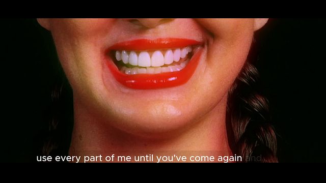 Bande-annonce webcam de Marina