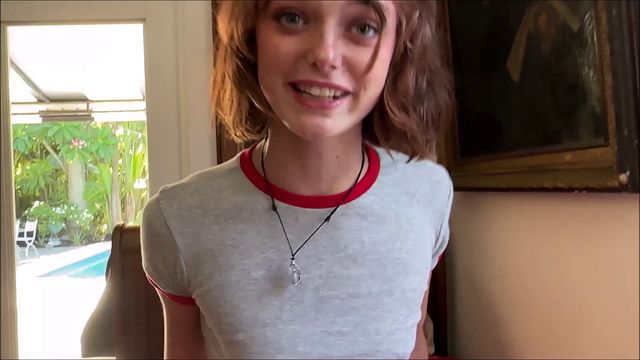 Assista ação da promíscua Alex Adams e Shrooms Q