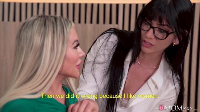 Abile Carla Boom e Yenifer Chacon partecipa in videata leccata di figa