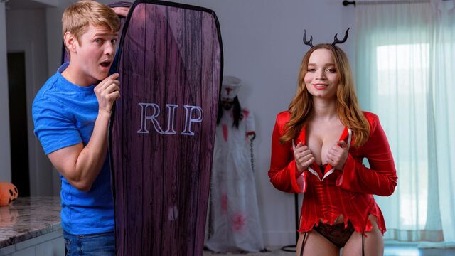 ShesBreedingMaterial - sesso magro