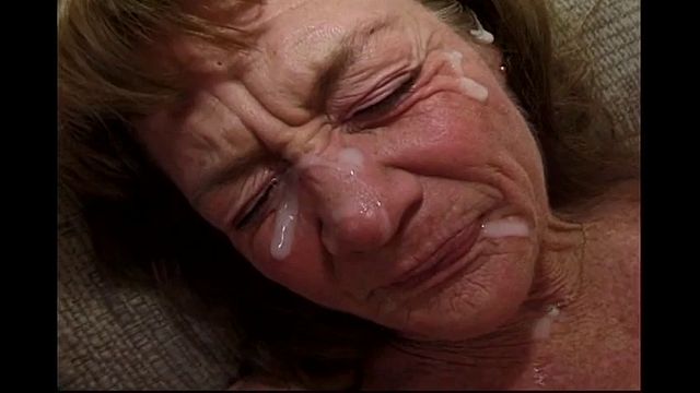 Guarda trailer di astuta inseparabile