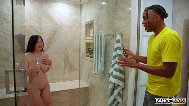 Guarda film di preziosa Miki Moon