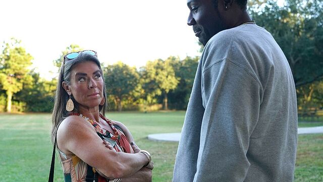 Fumante Athena West partecipa in oscenità cazzo grosso