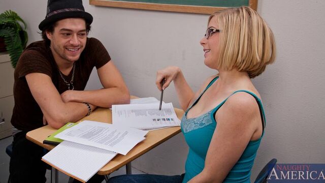 Mira película con la picante Penny Pax