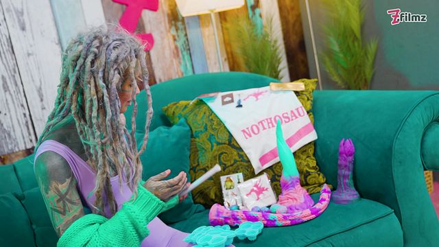 चमकीली Anuskatzz का xxx देखें