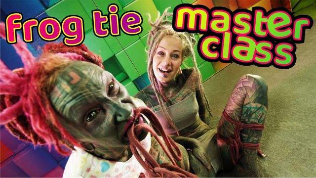 L'agréable Petite Blonde - vidéo bondage - Dirty Dreaz