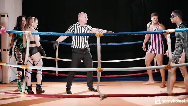 Watch aphrodisiac Jolee Love and Amalia Davis's action