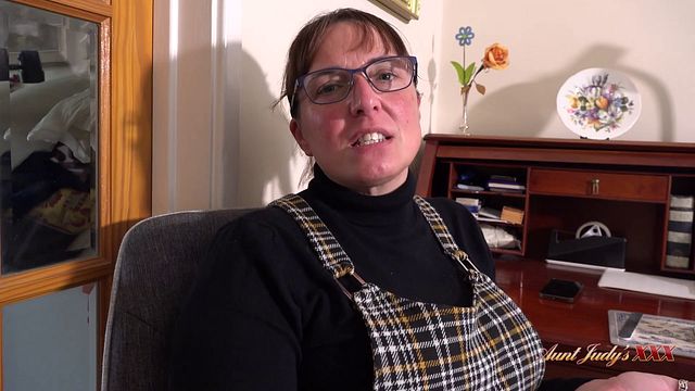 Videata culo grande con trappola