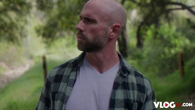 Escena de la jovial Lysagna de pequeño 